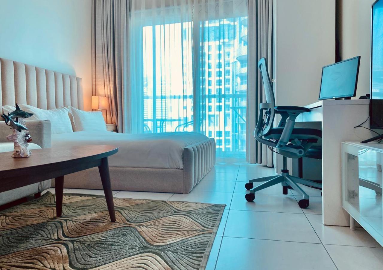 Full Sea View With Balcony - Studio Apartment - 10 Min To Jbr - Dubai Exterior photo