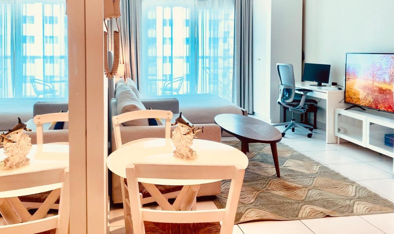 Full Sea View With Balcony - Studio Apartment - 10 Min To Jbr - Dubai Exterior photo