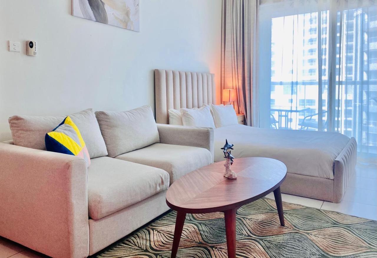 Full Sea View With Balcony - Studio Apartment - 10 Min To Jbr - Dubai Exterior photo
